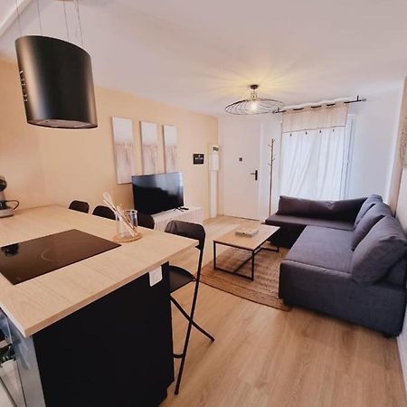 Duplex Neuf Centre Ville Avec Parking ヌフル・ル・シャトー エクステリア 写真