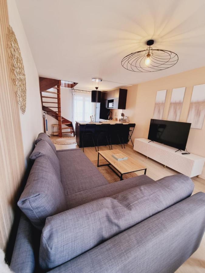 Duplex Neuf Centre Ville Avec Parking ヌフル・ル・シャトー エクステリア 写真